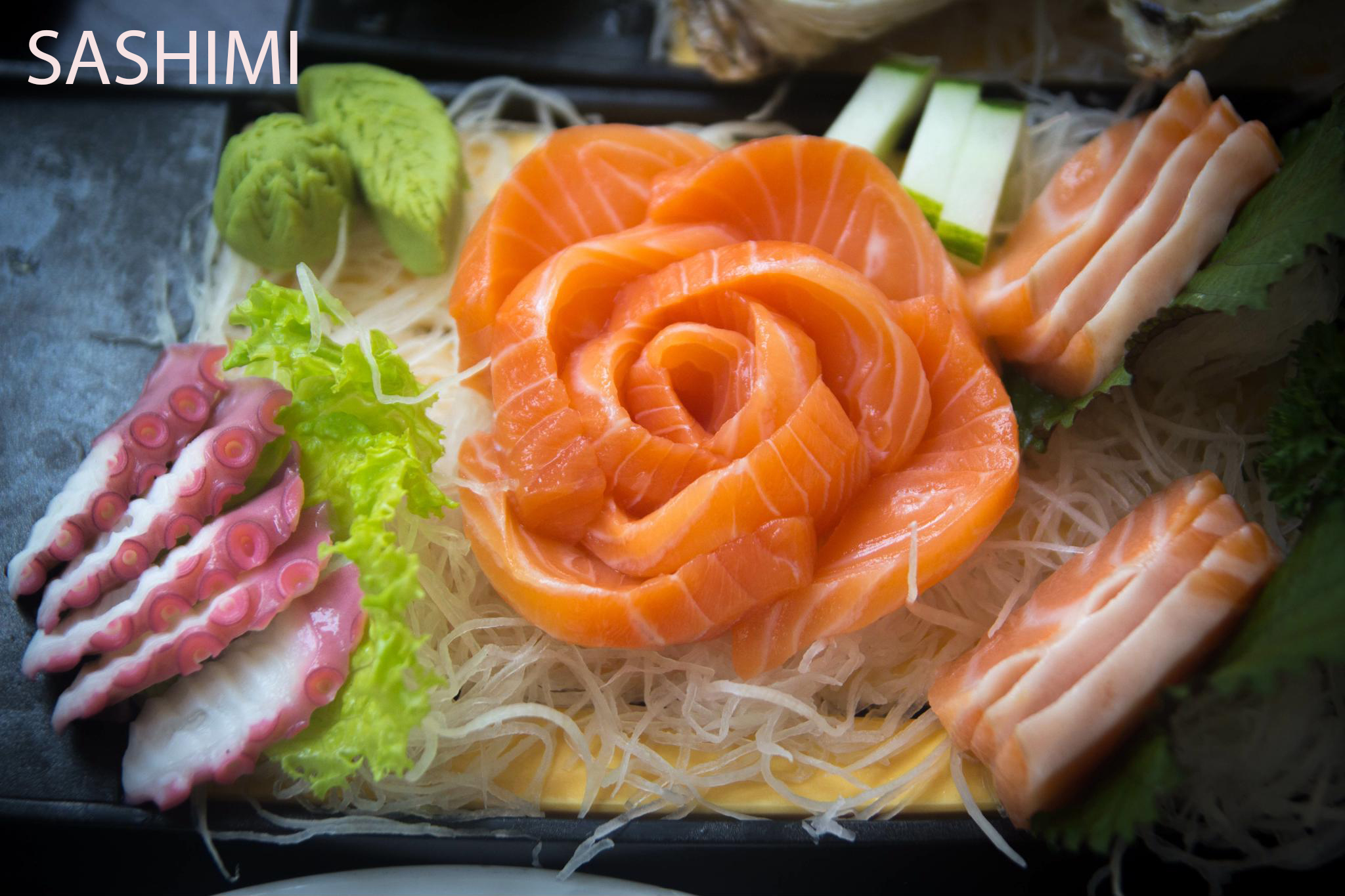 Người Nhật ăn cá hồi Nauy như thế nào ?